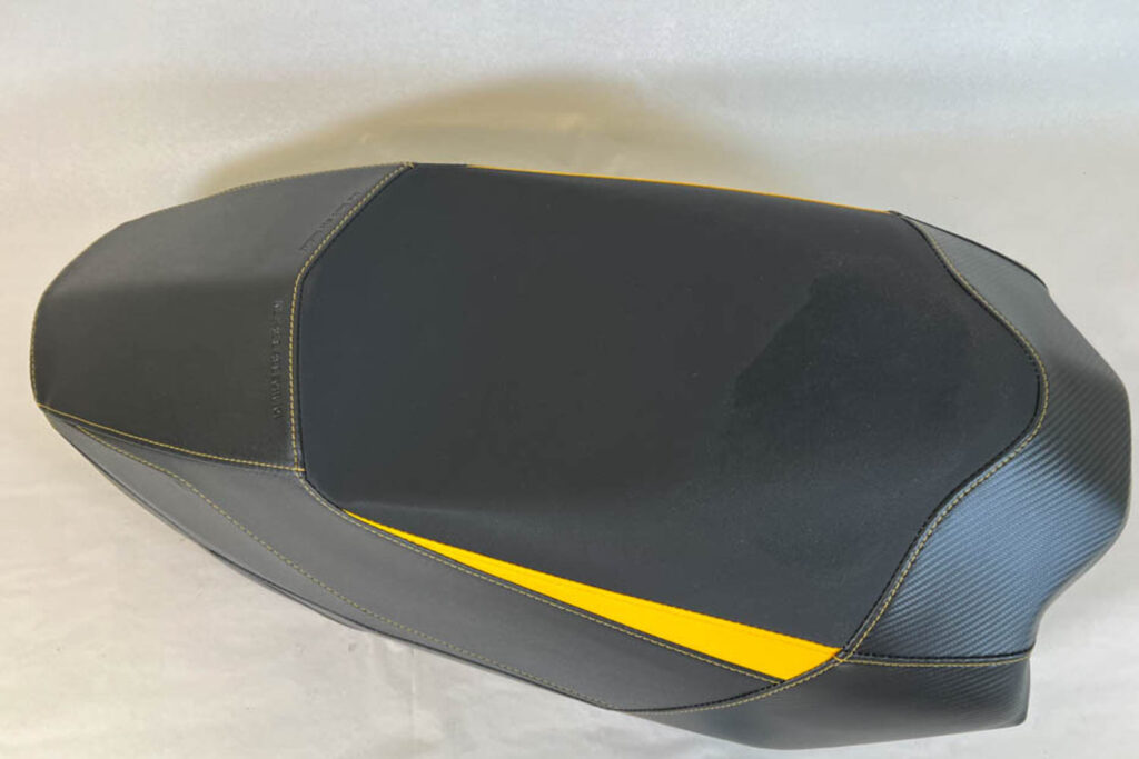 Ski-Doo 510005672 - Dyna Svart / Gul , XP