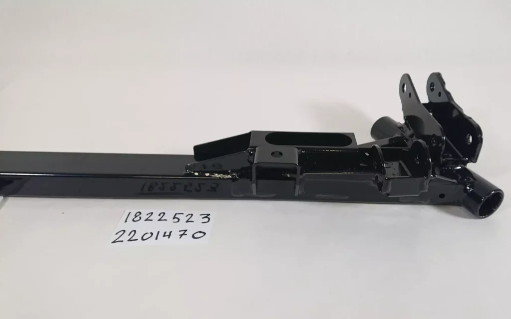 Polaris 2201470 - Trailing Arm ,LH,Svart