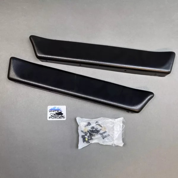 Polaris 2872654-070 - Footwell splash guard , Black