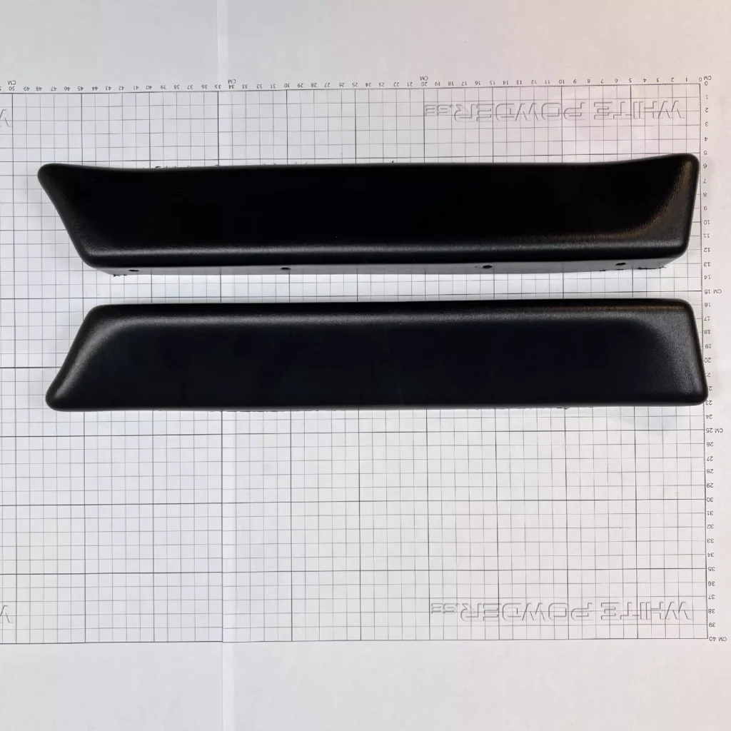 Polaris 2872654-070 - Footwell splash guard , Black