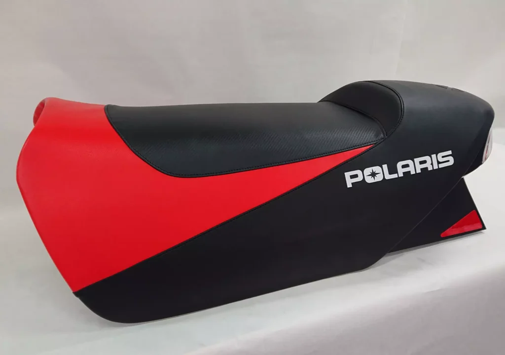 Polaris 2680002 - Dyna svart/röd  FUSION