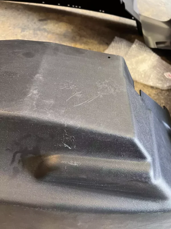 Polaris 5411691 - Bukplast - Nosepan 00-03 TOURING 600