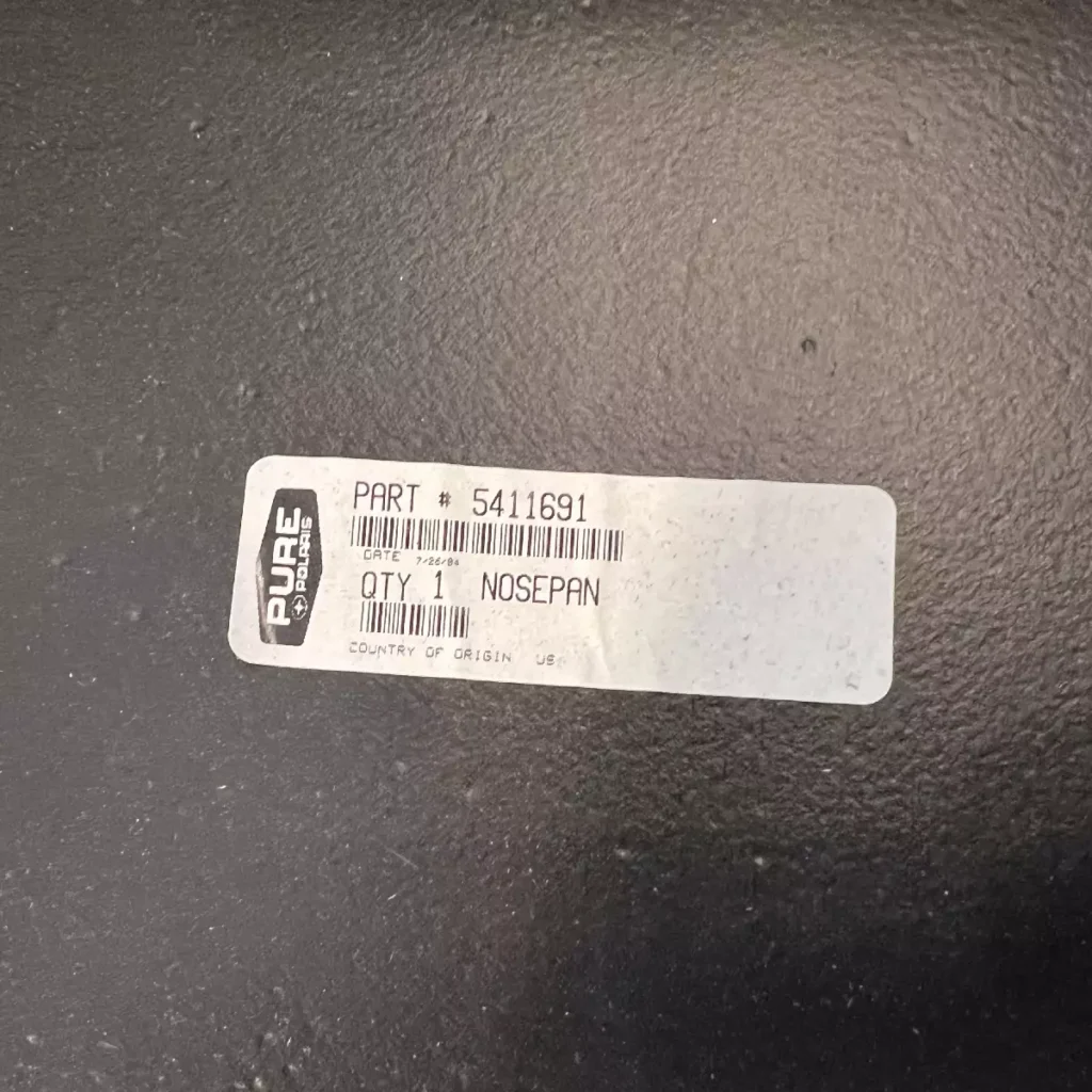 Polaris 5411691 - Bukplast - Nosepan 00-03 TOURING 600 * A1