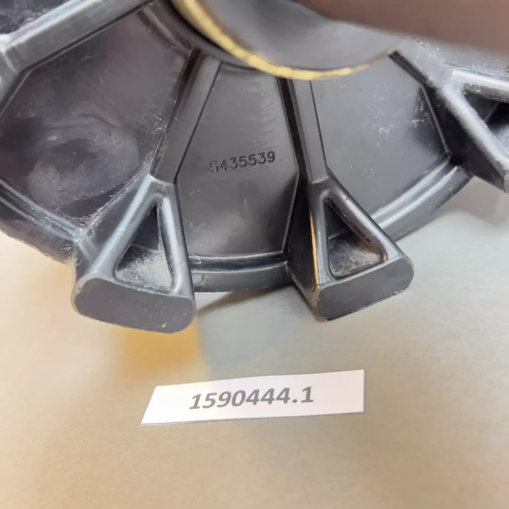 Polaris 1590444