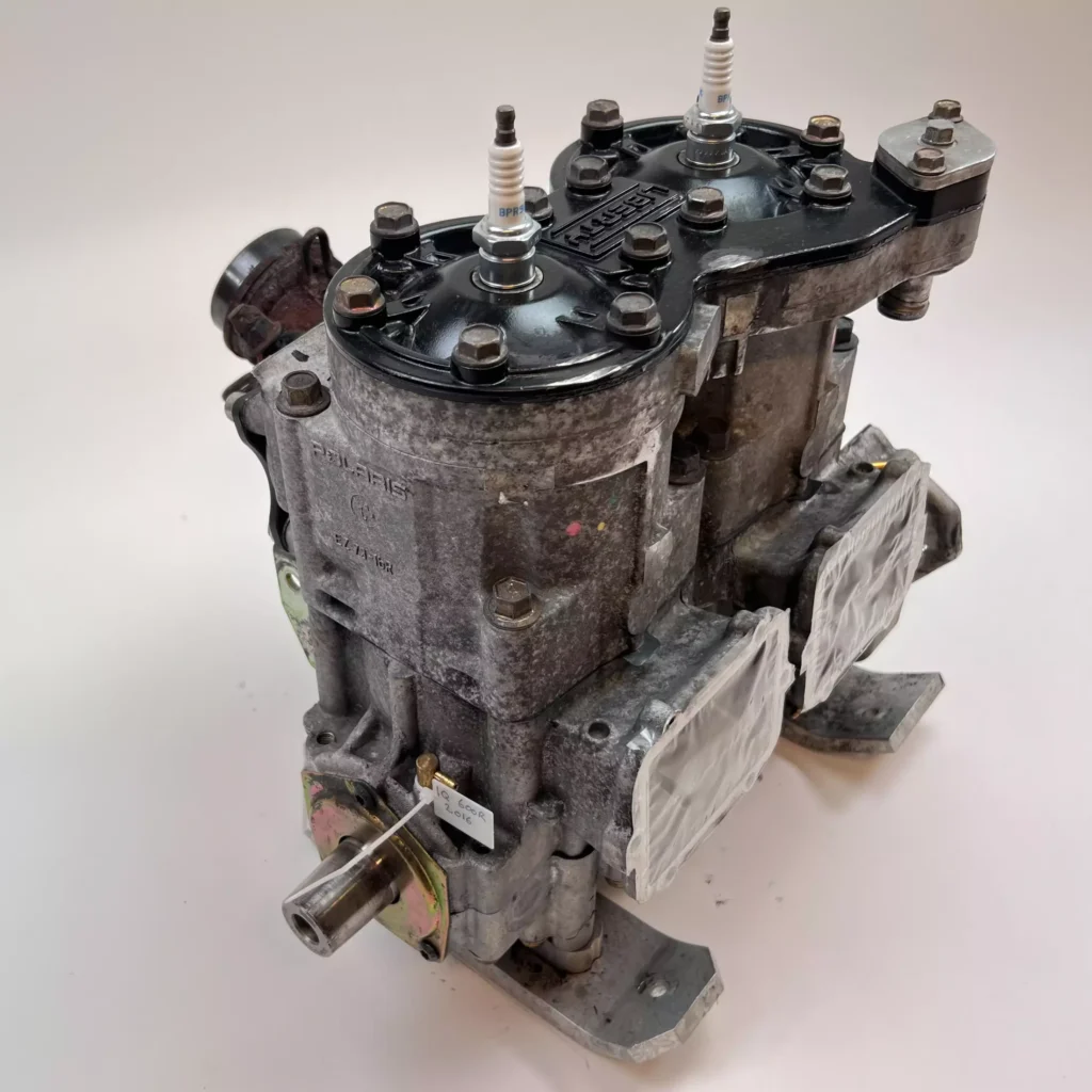Polaris IQ 600 R 2016 Motor