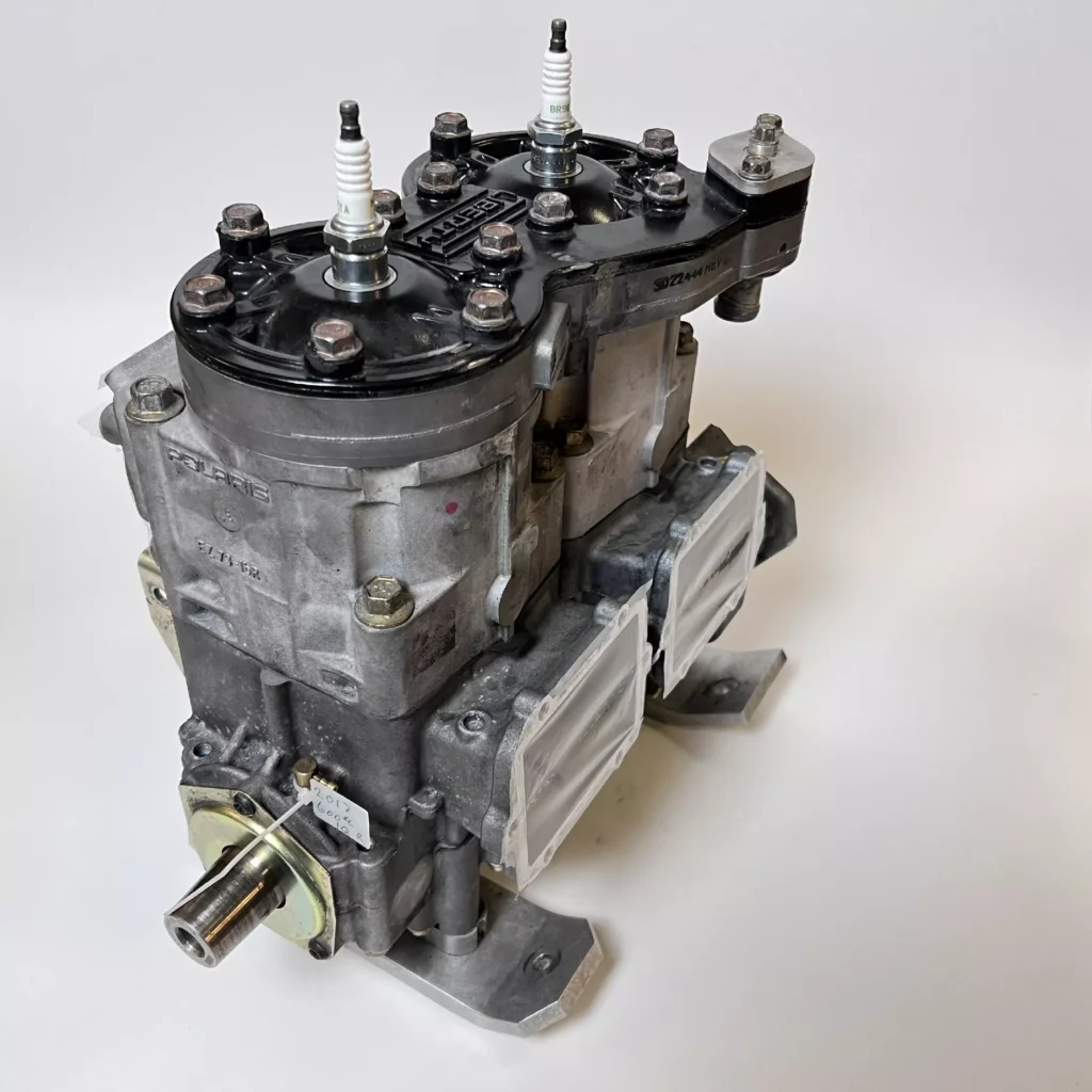 Polaris IQ 600 R 2017 Motor