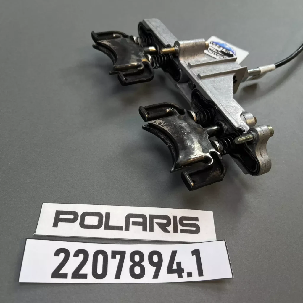 Polaris 2207894