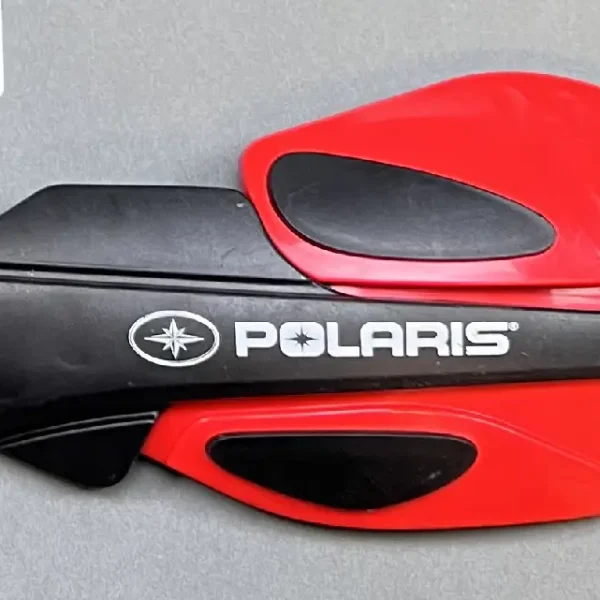 Polaris 2876845 - Handtagskydd , röd/svart, OBS endast 1st vänster Beg