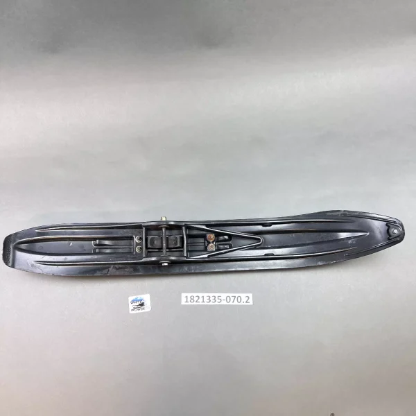 Polaris 1821335-070