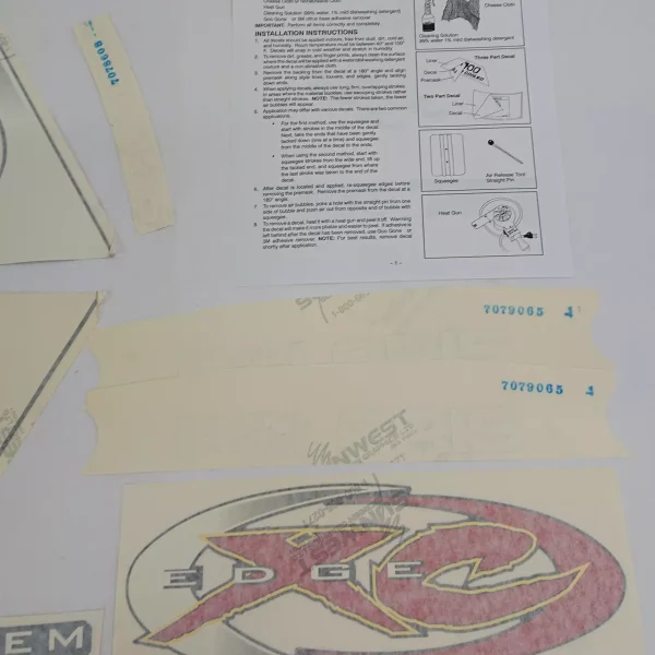 Polaris 2201967 - hood dec, 02 xc sp black