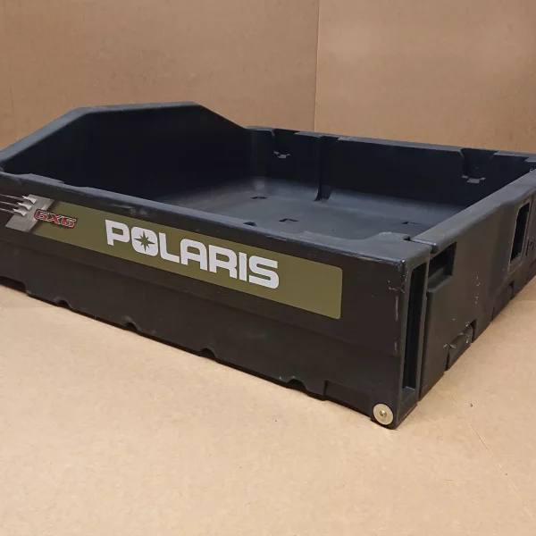 Polaris 5436284-070 - 6x6 flak , boxmolded , blk